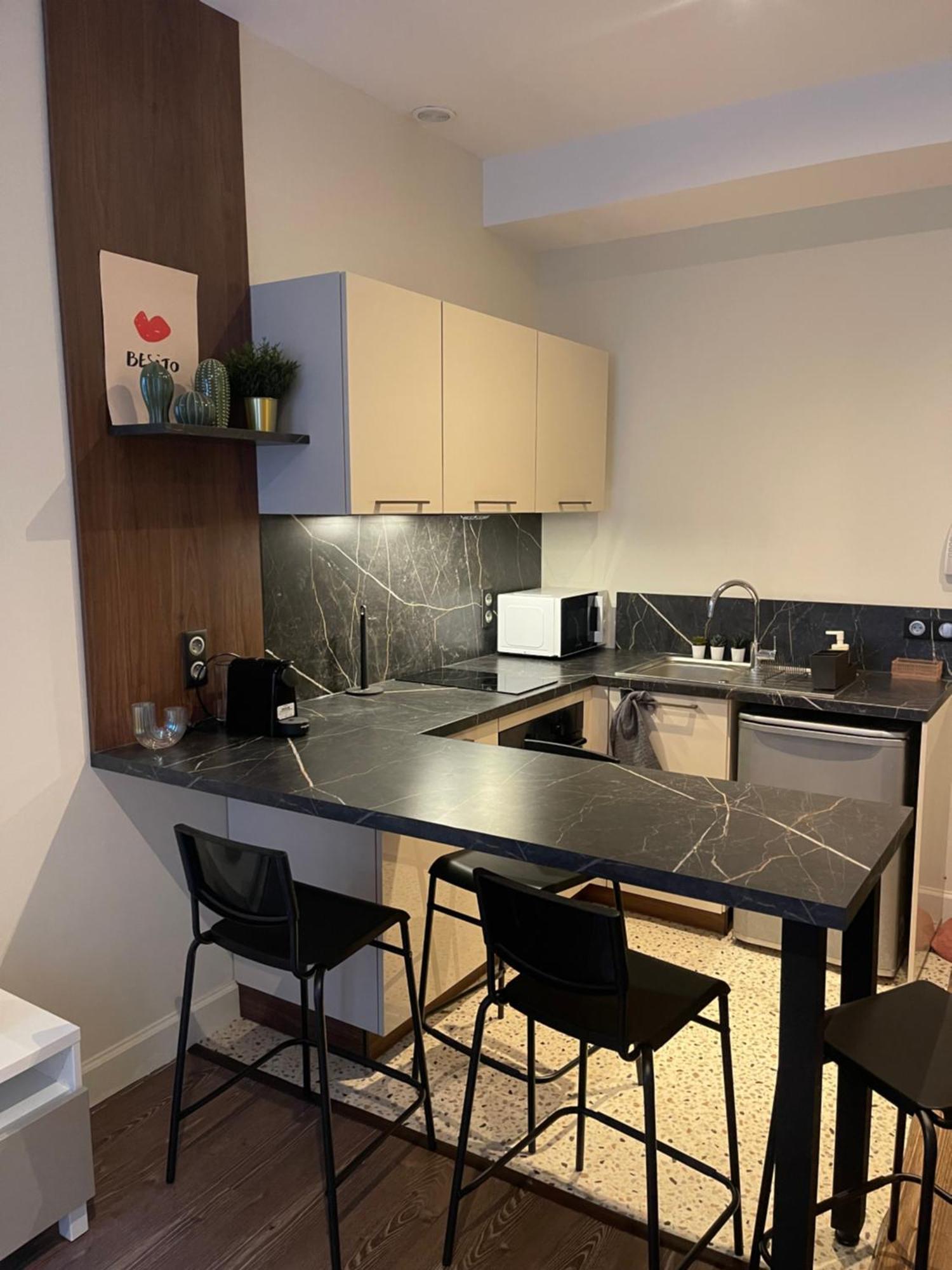 Appartement Au Coeur Du Centre Ville De Carcassonne Zewnętrze zdjęcie