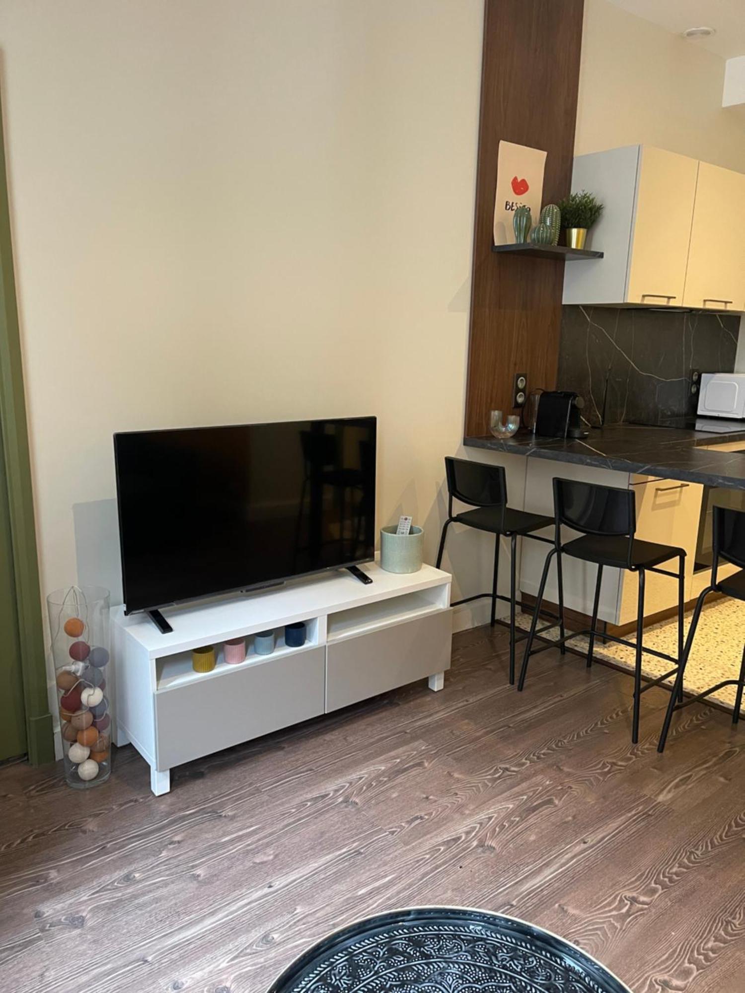 Appartement Au Coeur Du Centre Ville De Carcassonne Zewnętrze zdjęcie